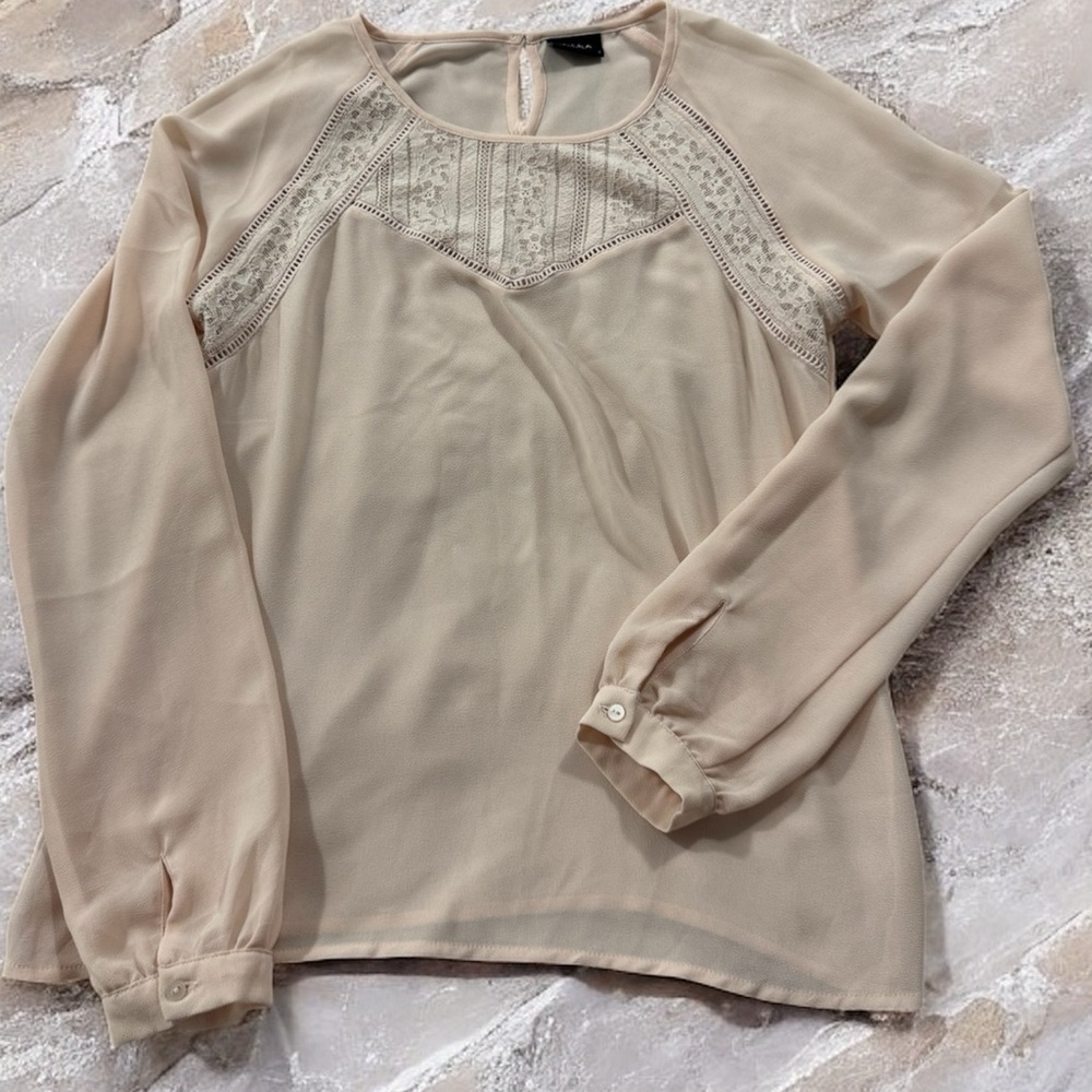 VILA VIFREDE LACE LONG SLEEVED TOP